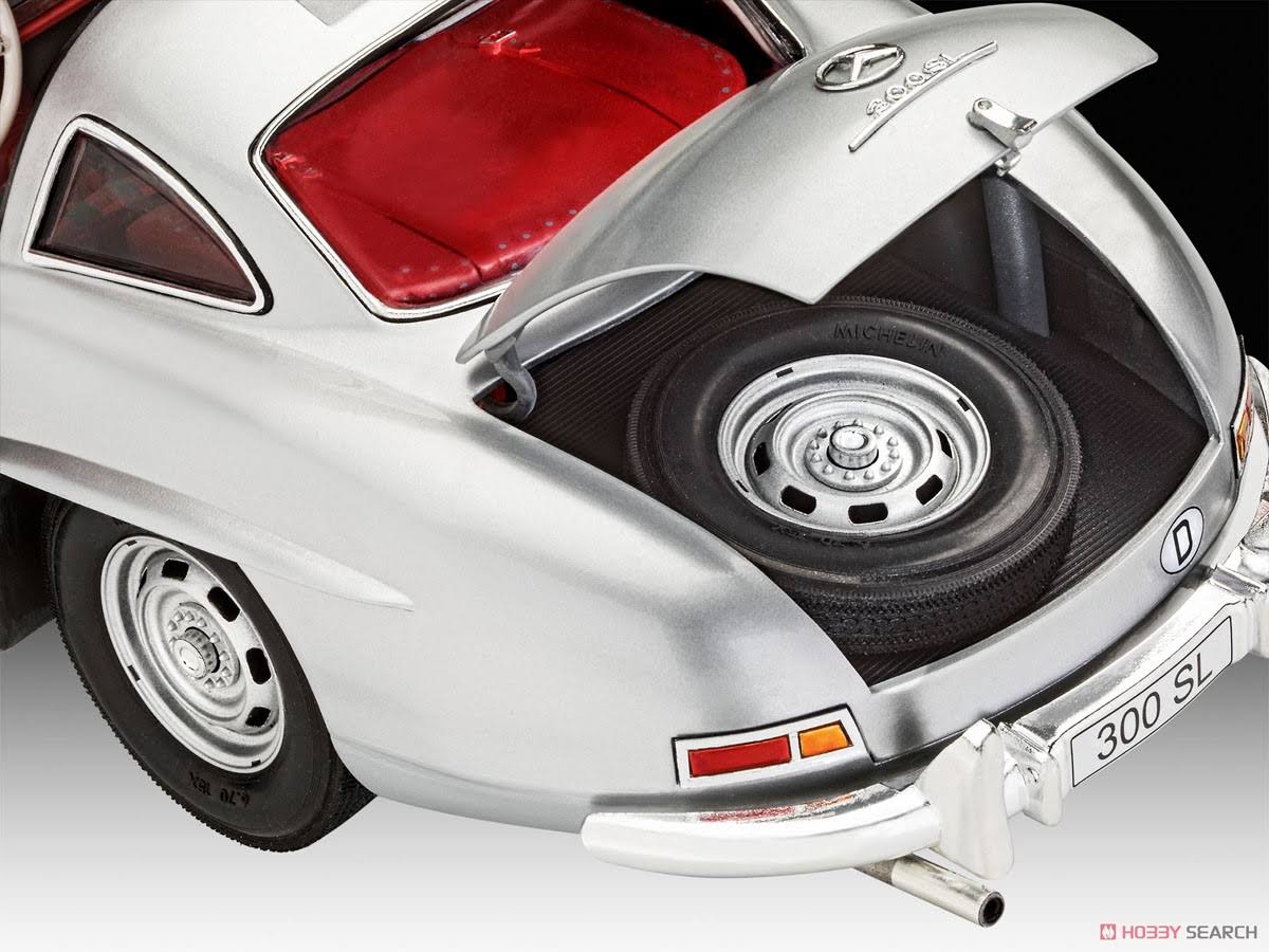 1:12 Model Car Kit U8897