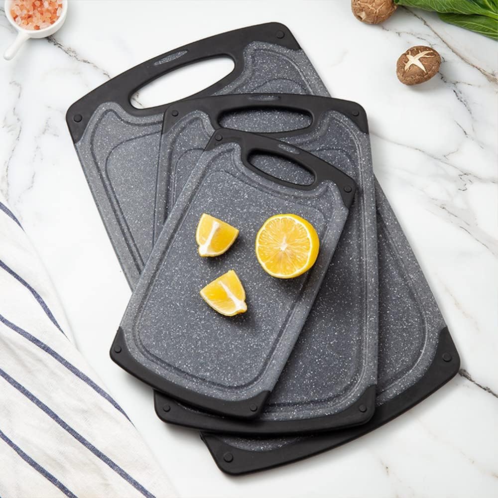 Set of 3 Cutting Boards with Juice Grooves & Carrying Handle M6846