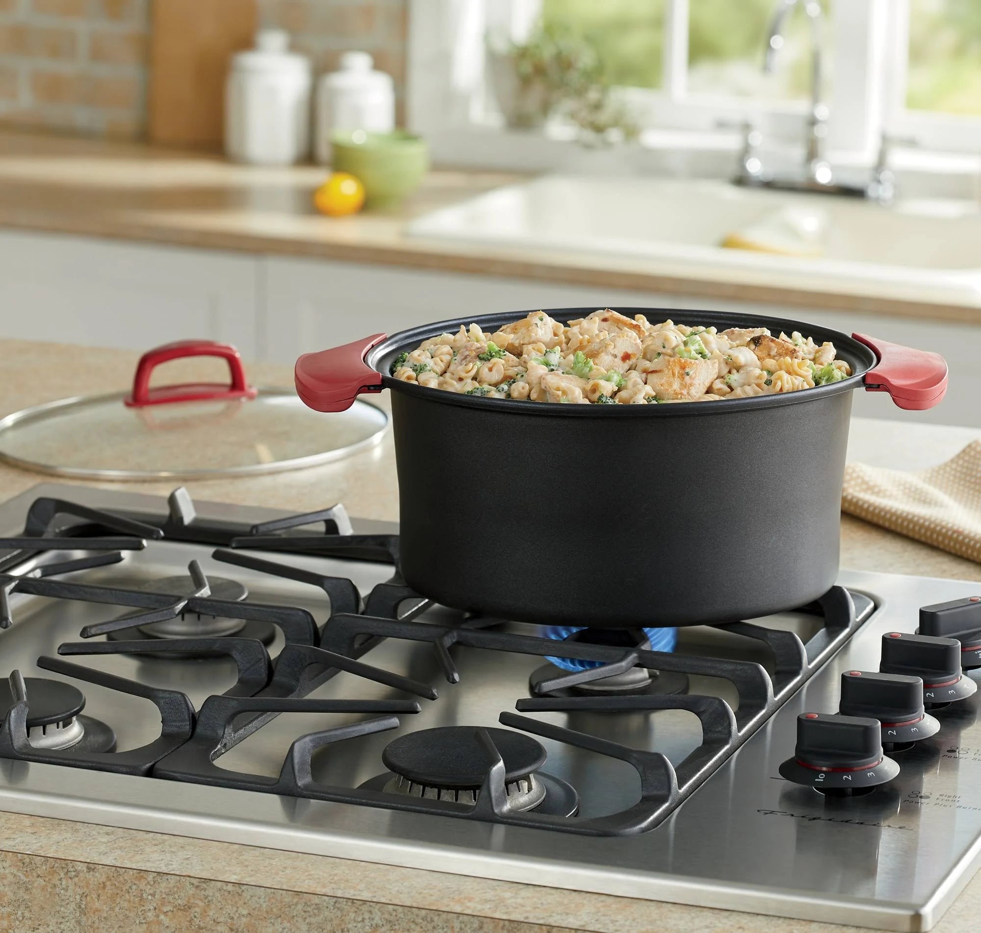 6-Qt. Black Slow Cooker H111687