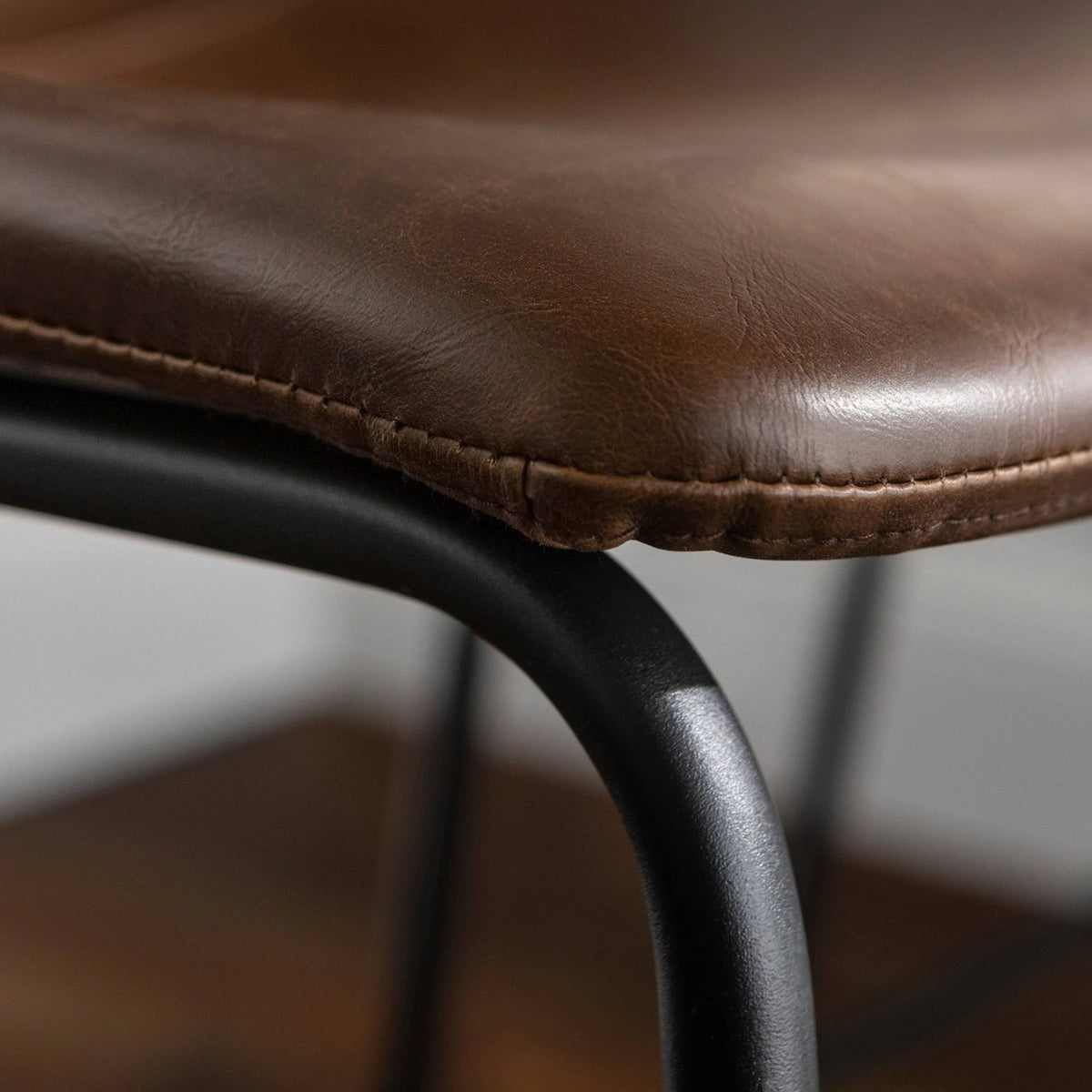 Faux Leather Bar Stool Set of 2 Brown D3025