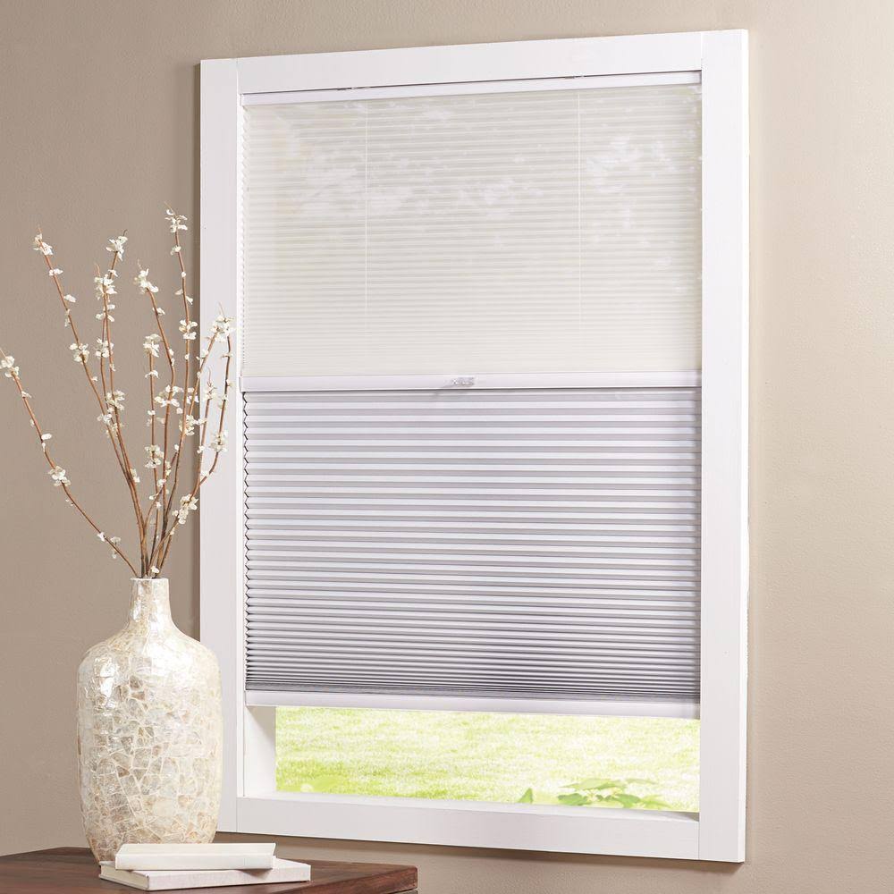 Cordless Day and Night Blackout Cellular Shade - 32.5 in. W x 48 in. L H805