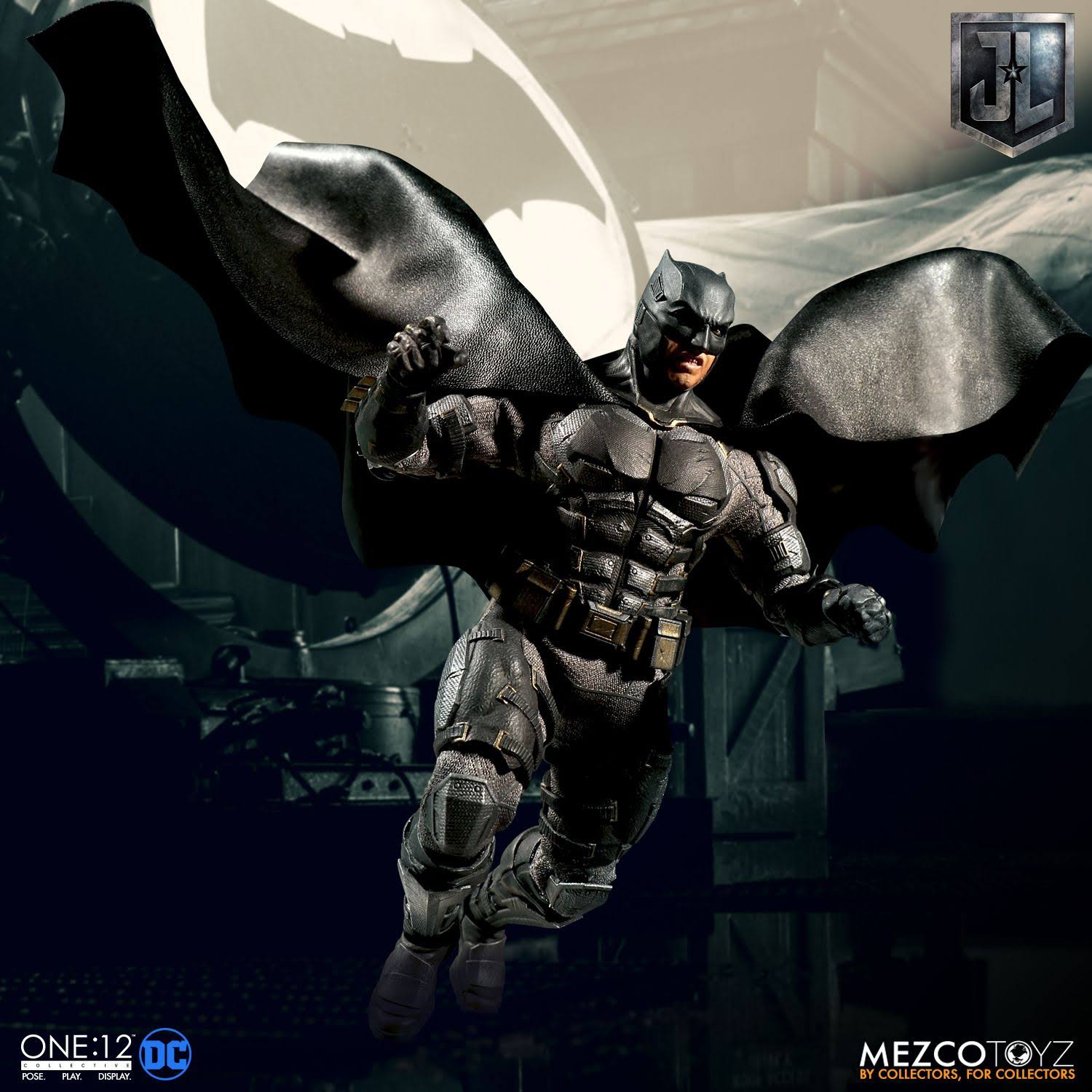 Tactical Suit Batman Action Figure L6887