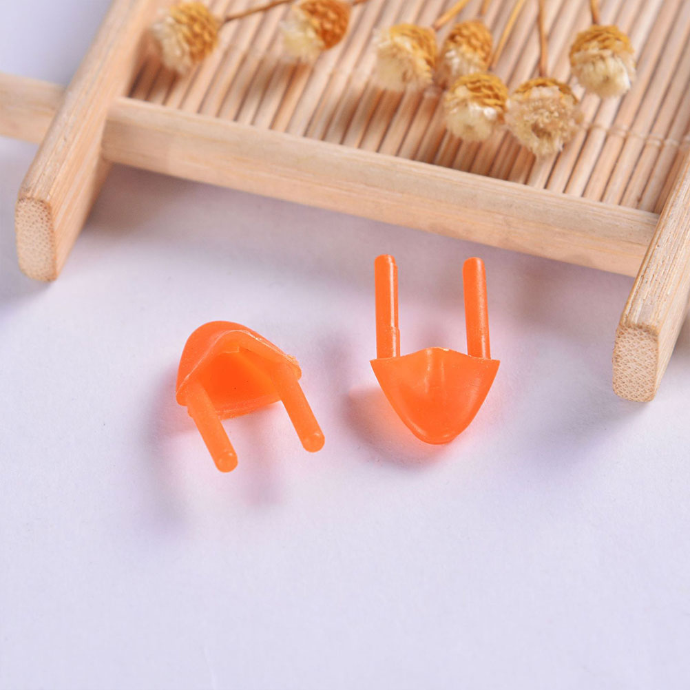 Plastic Bird Beak Craft Inserts F9227