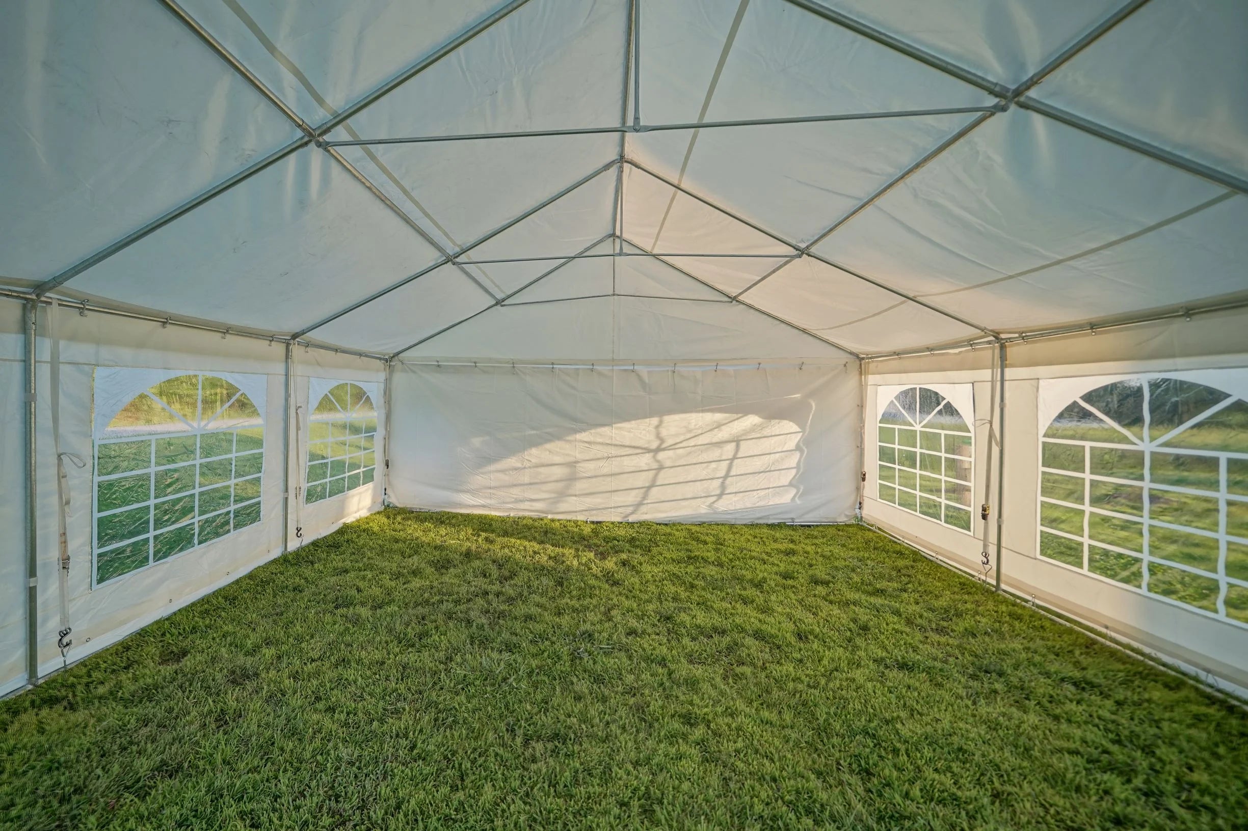 20'x40' Fire Resistant Event Tent with Sidewalls O5017