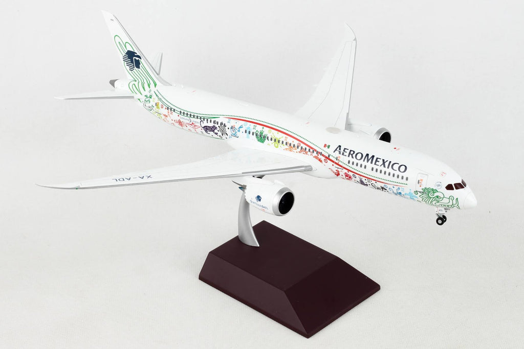 787-9 1/200 Aircraft Model M8328