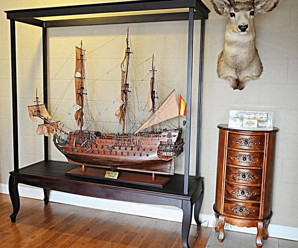 Display Case for XL Ship M13331