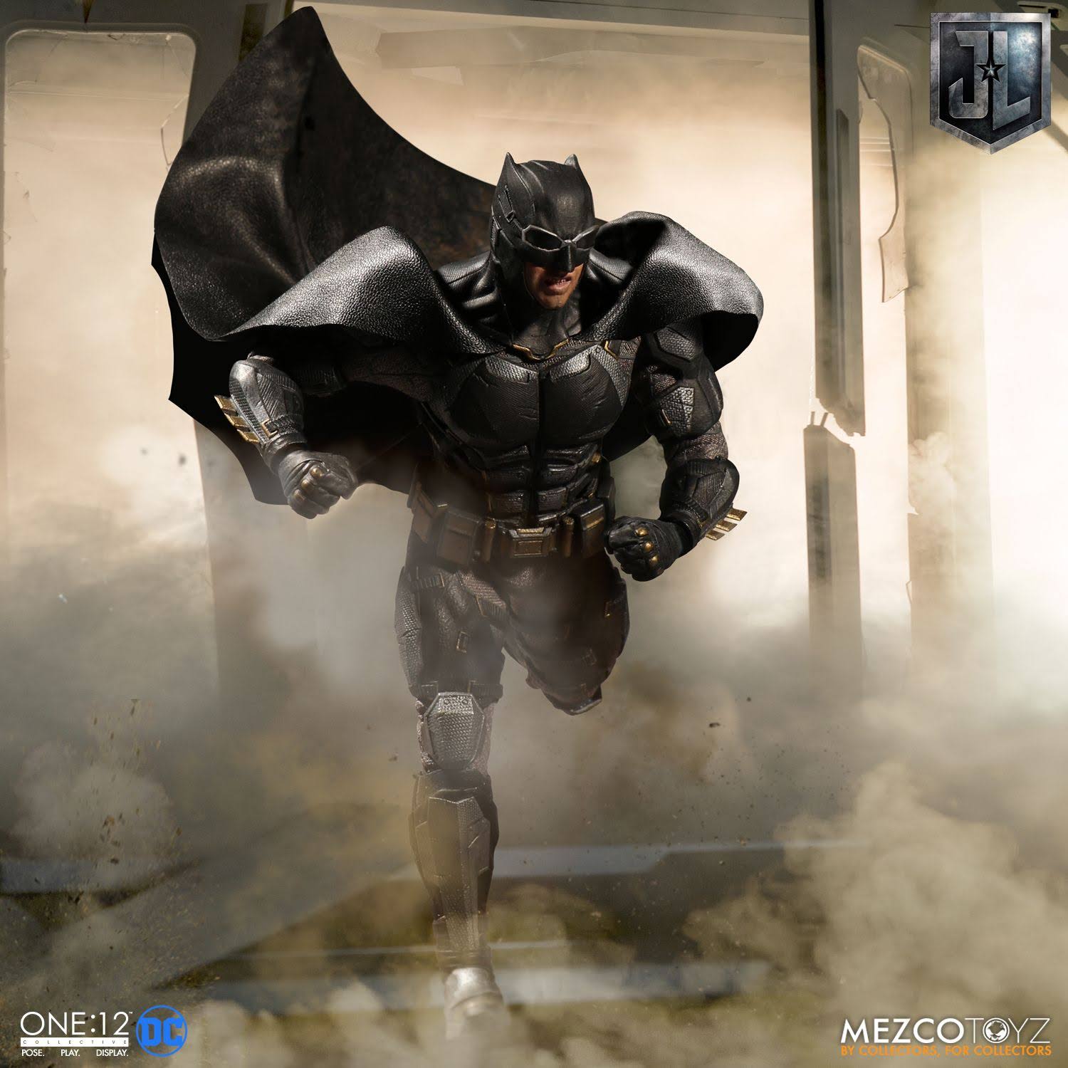 Tactical Suit Batman Action Figure L6887